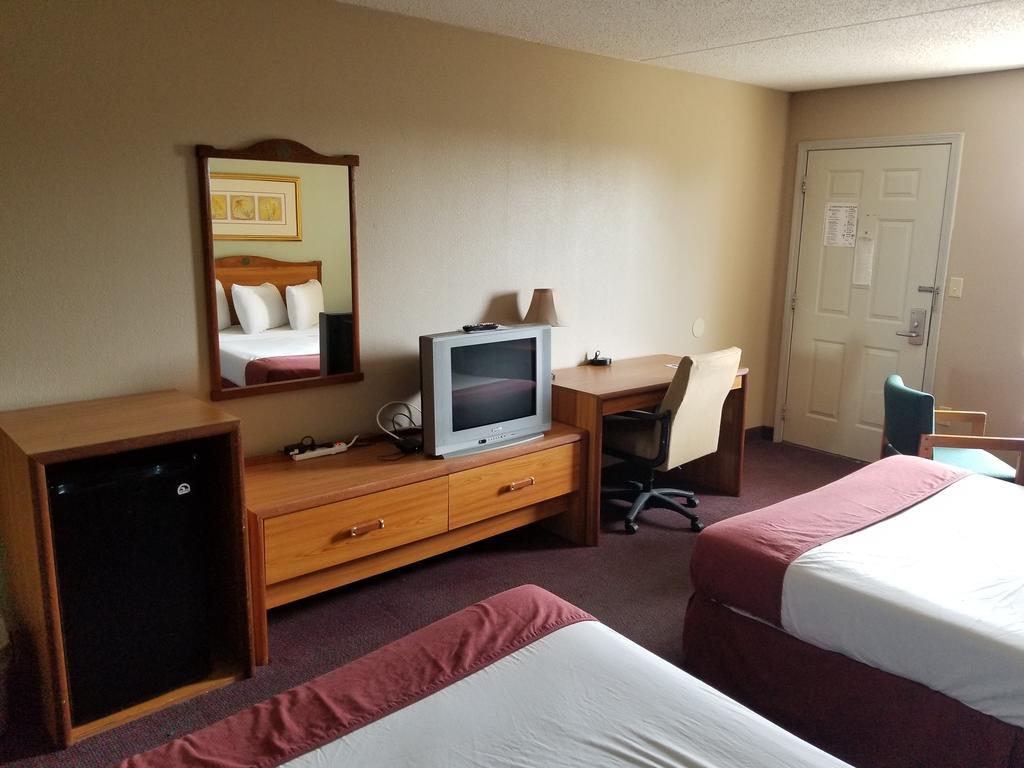 American Eagle Inn & Suites Branson Esterno foto